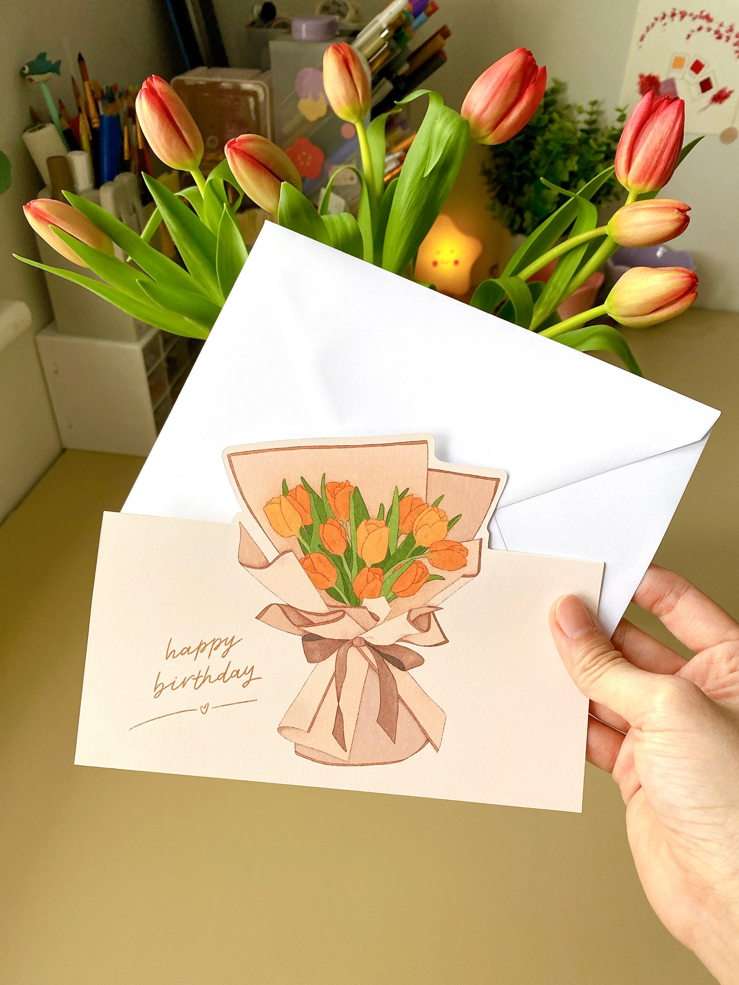 Happy Birthday Pop-up Card - Elegant Tulip Bouquet