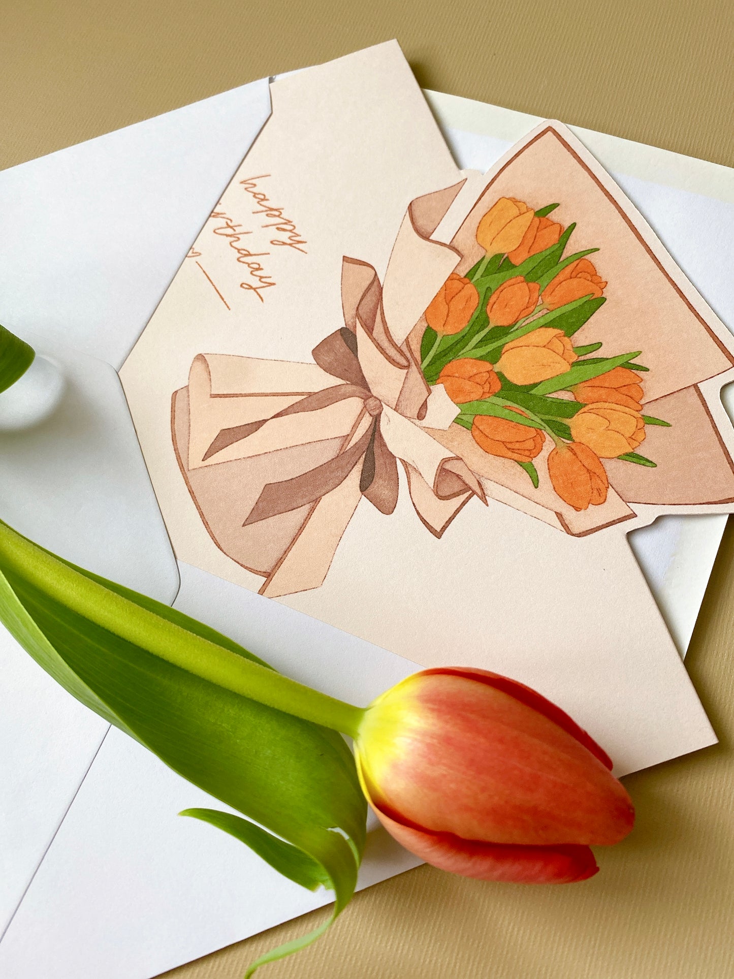 Happy Birthday Pop-up Card - Elegant Tulip Bouquet